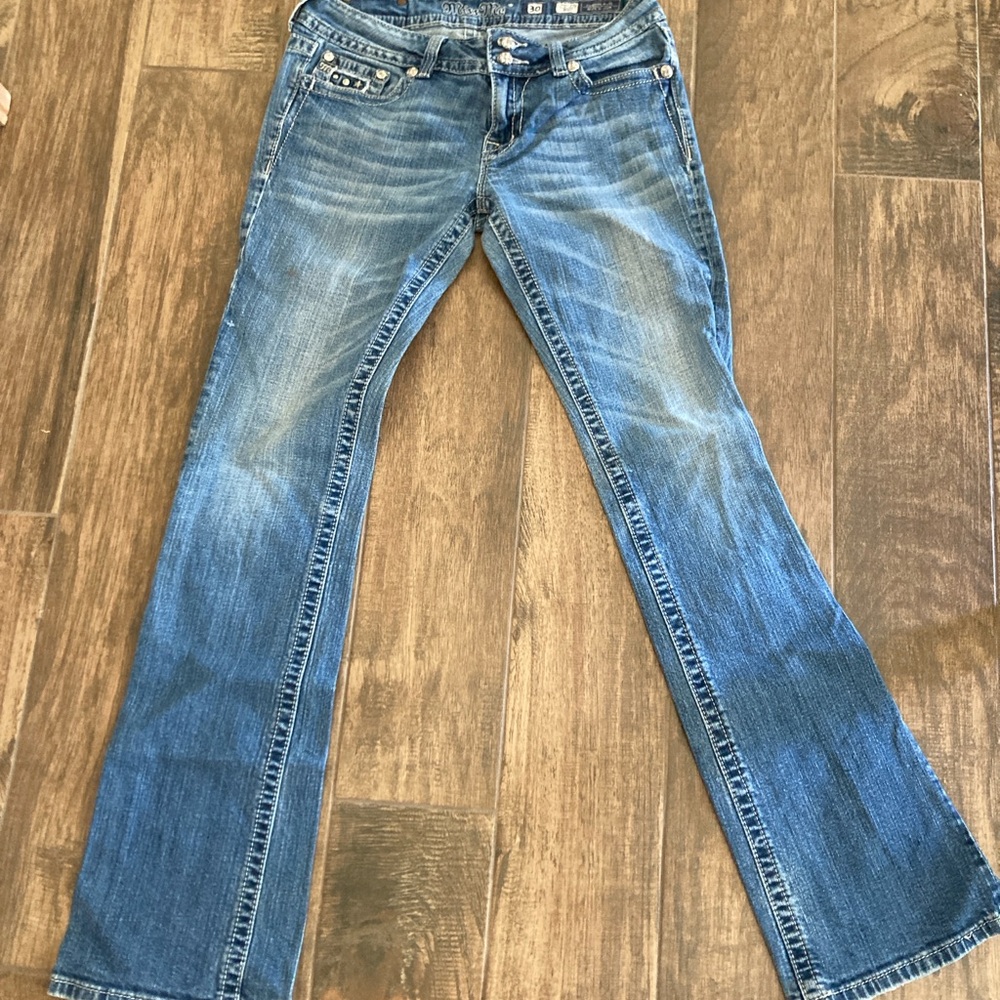 Women’s jeans